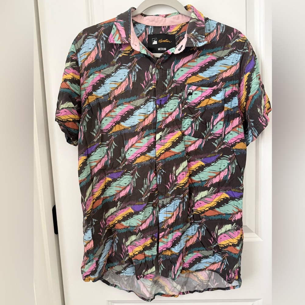 Men’s Fun Button Down